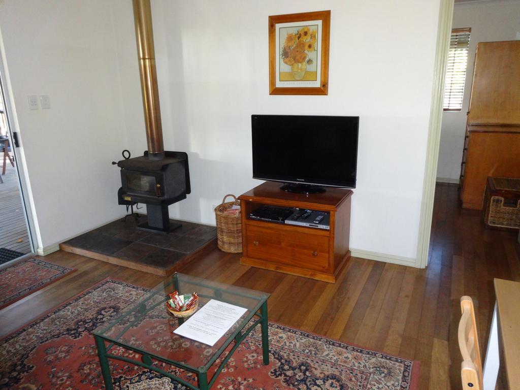 Jarrah Glen Cabins Nannup Eksteriør bilde